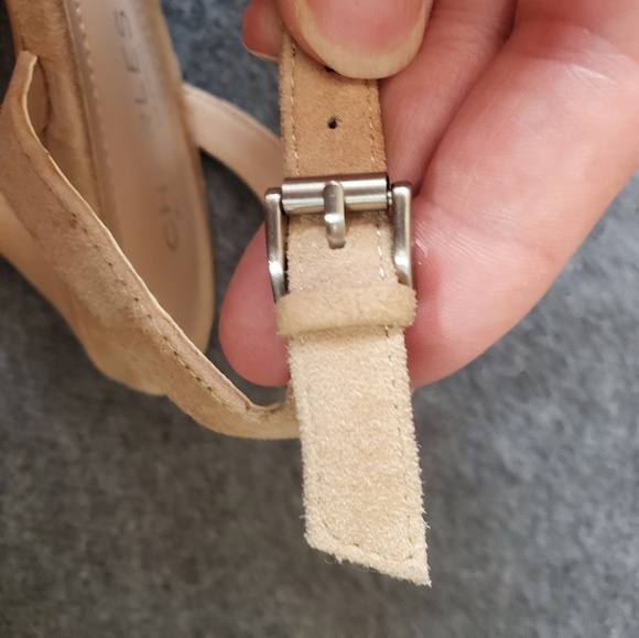 Charles by Charles David - Picture 7 of 8